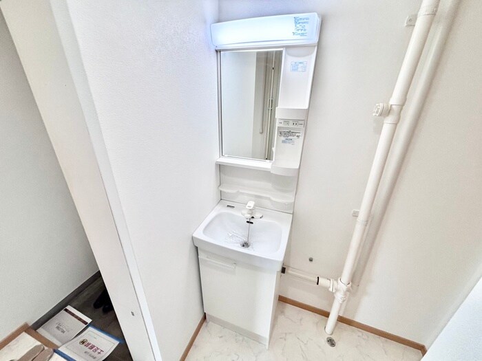 物件内観写真9　(洗面)