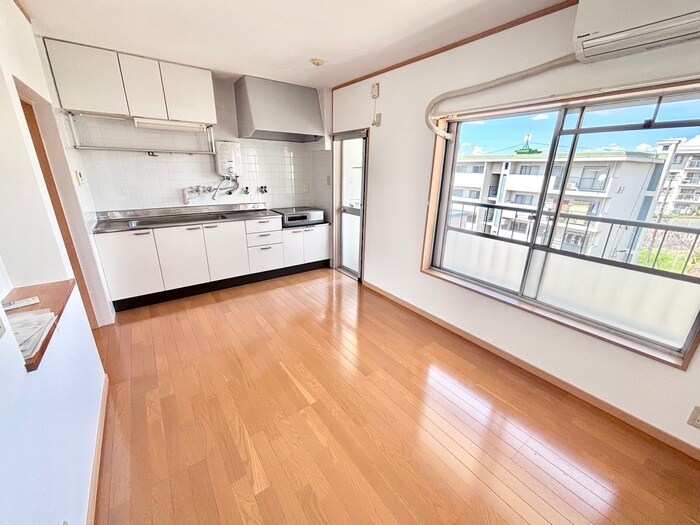 物件内観写真12　(居室)