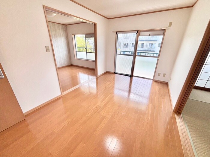 物件内観写真14　(居室)