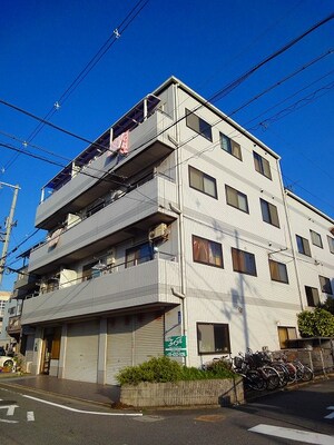 ピ－スフルマンション外観写真