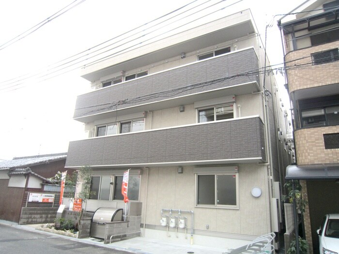 物件外観写真2　(外観写真)