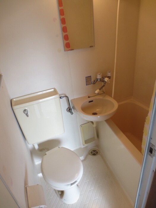 物件内観写真13　(バス／シャワールーム等)