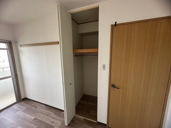 物件内観写真14　(収納)