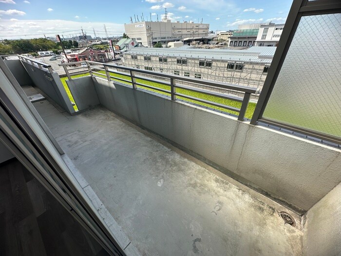 物件内観写真17　(ベランダ・バルコニー)