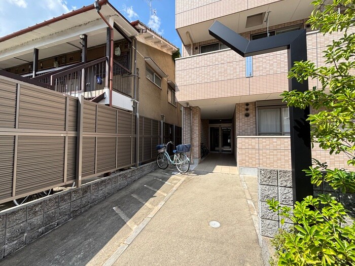 物件外観写真4　(外観写真)