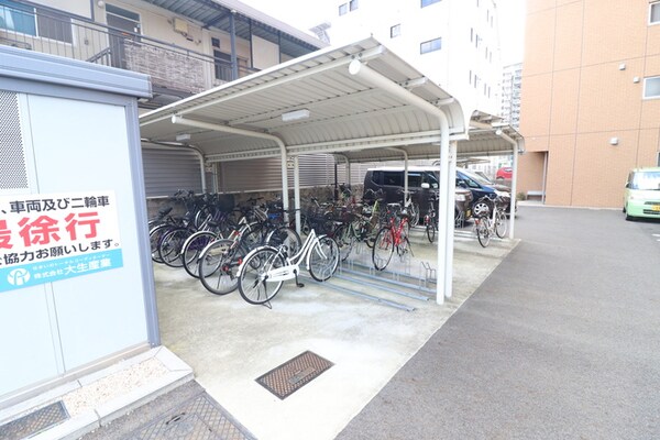 駐輪場