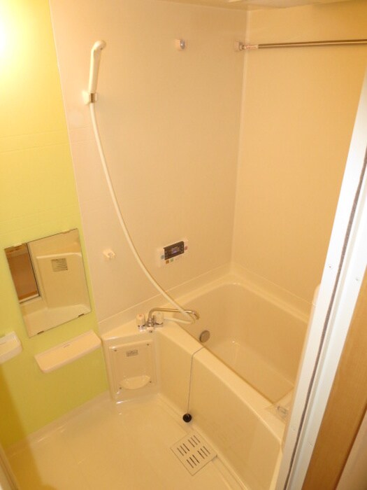 物件内観写真10　(バス／シャワールーム等)