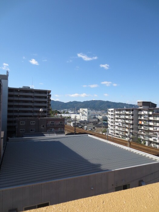 物件内観写真16　(室内からの展望)