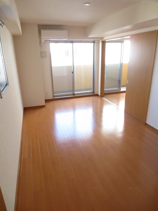 物件内観写真19　(居室)