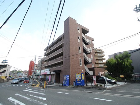 プリマベーラA棟外観写真