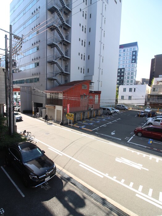 物件内観写真22　(室内からの展望)