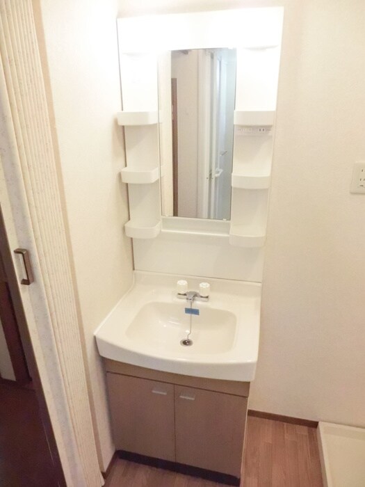 物件内観写真10　(洗面)