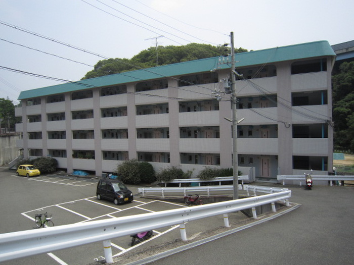 森本マンション