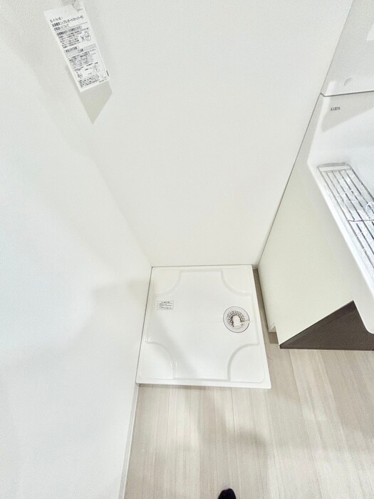 物件内観写真8　(洗濯機置場)