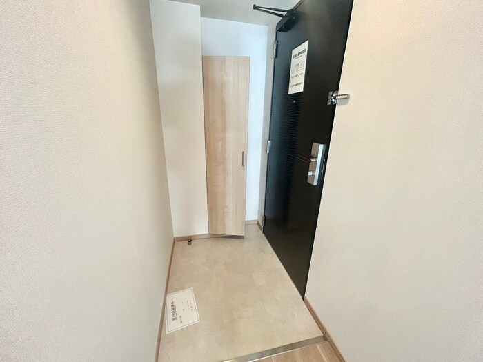 物件内観写真15　(玄関)