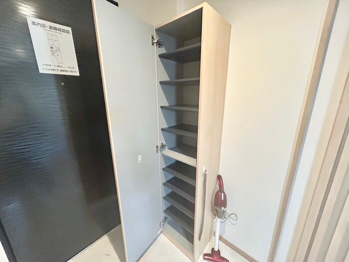 物件内観写真16　(靴箱)