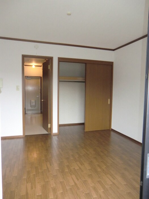 物件内観写真11　(居室)