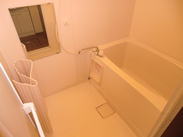 物件内観写真13　(バス／シャワールーム等)