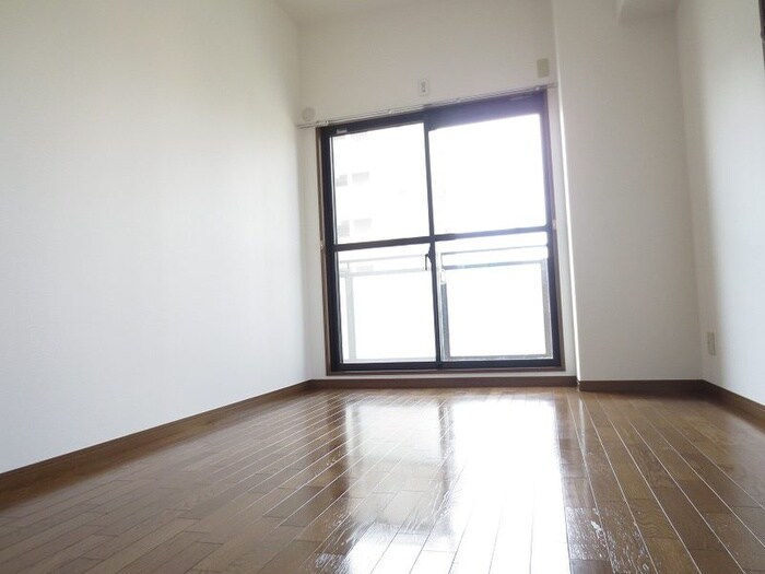 物件内観写真13　(居室)