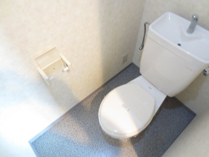 物件内観写真14　(トイレ)