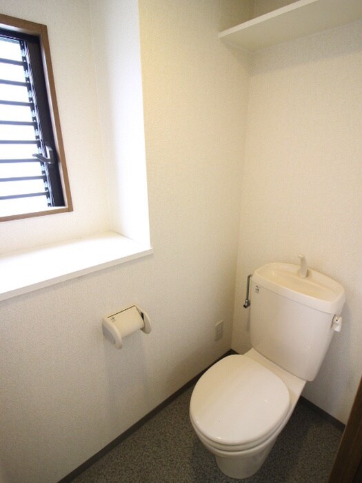 物件内観写真12　(トイレ)