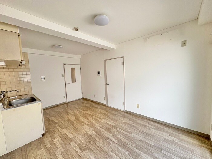 物件内観写真13　(居室)