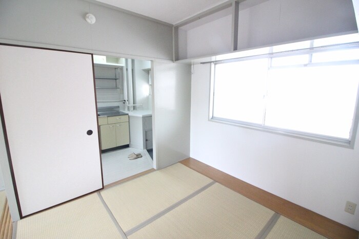 物件内観写真7　(居室)