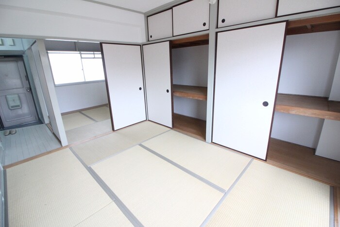 物件内観写真13　(居室)