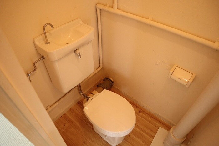 物件内観写真13　(トイレ)