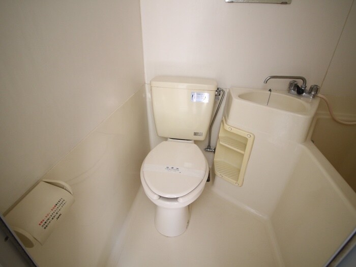 物件内観写真12　(トイレ)