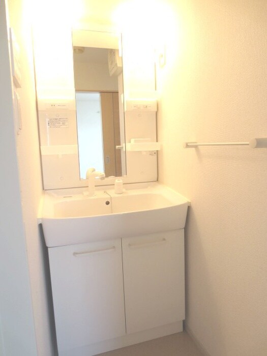 物件内観写真14　(洗面)