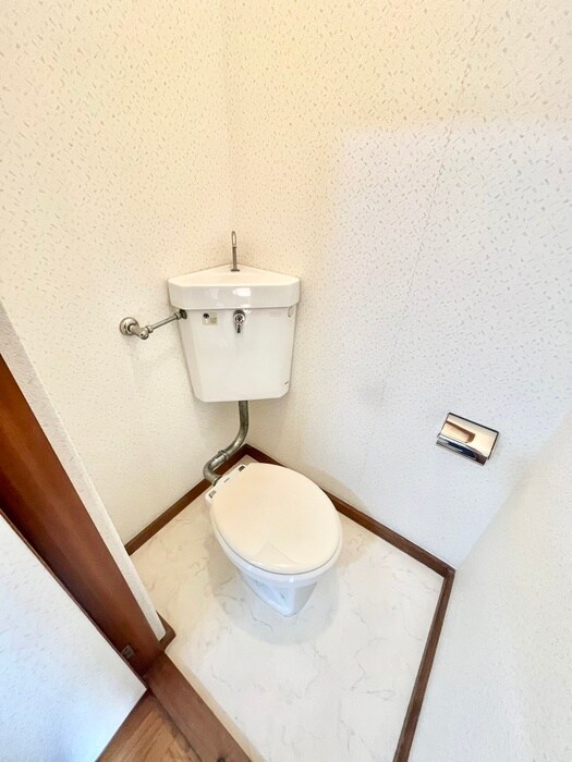 物件内観写真9　(トイレ)