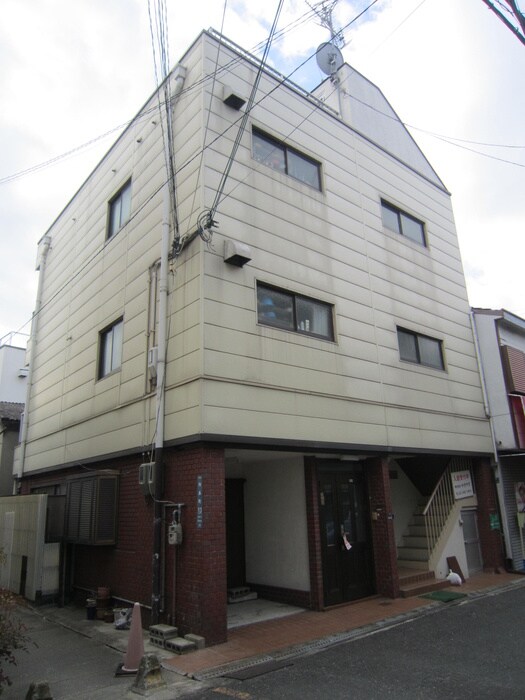 物件外観写真6　(外観写真)