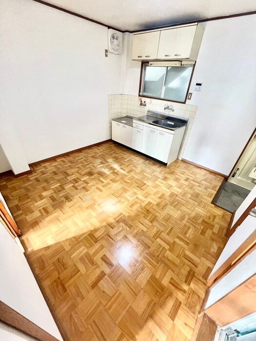 物件内観写真12　(内観写真)