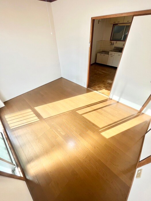 物件内観写真13　(居室)