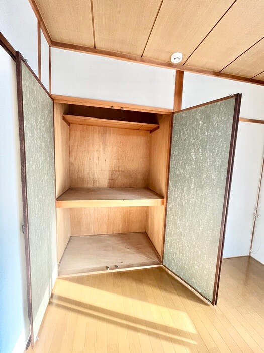 物件内観写真16　(収納)
