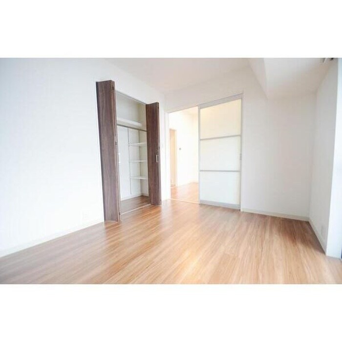 物件内観写真13　(居室)