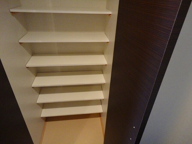 物件内観写真9　(内観写真)