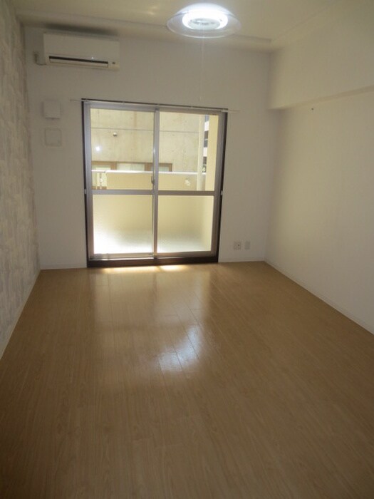 物件内観写真12　(居室)