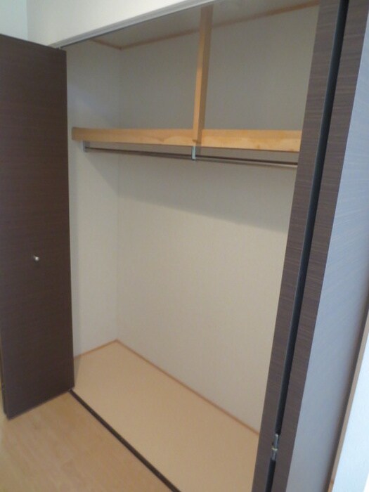 物件内観写真14　(収納)
