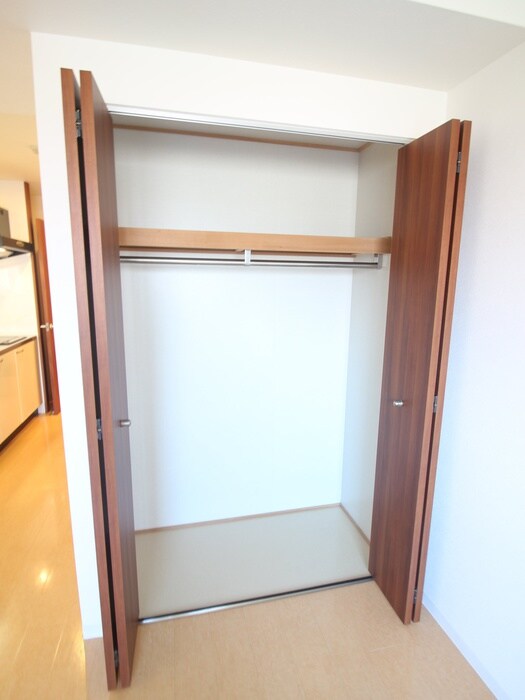 物件内観写真17　(収納)