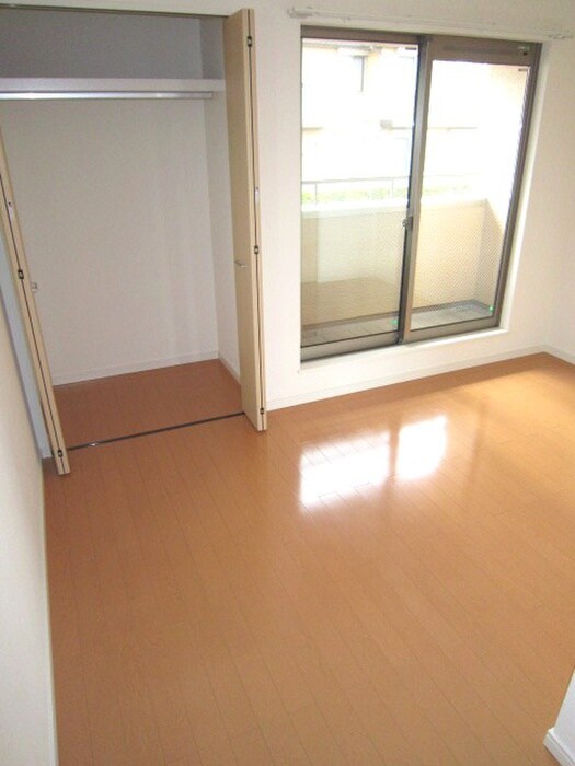 物件内観写真11　(居室)