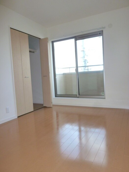 物件内観写真13　(居室)