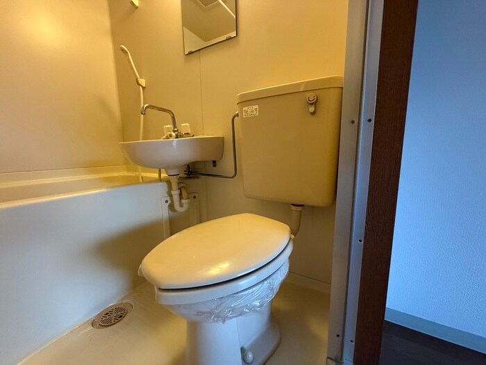 物件内観写真11　(トイレ)