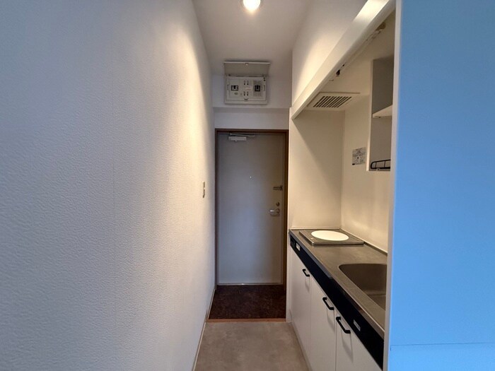 物件内観写真20　(廊下)