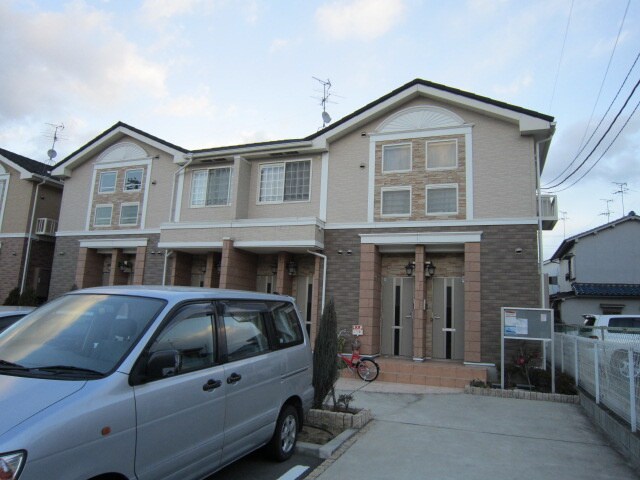 物件外観写真2　(外観写真)