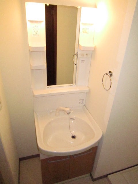 物件内観写真12　(洗面)