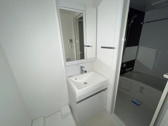 物件内観写真11　(洗面)