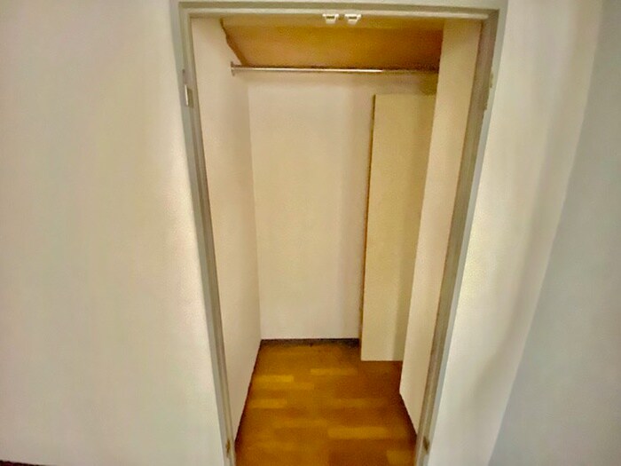 物件内観写真11　(収納)