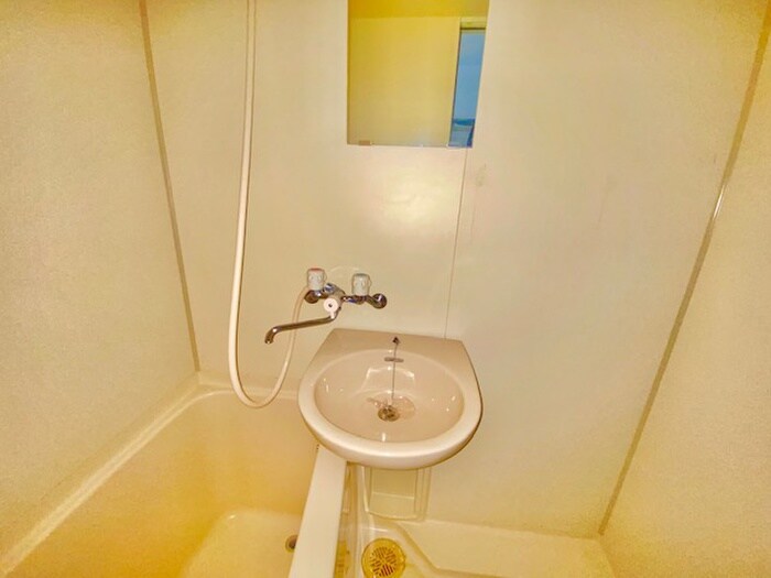 物件内観写真13　(洗面)